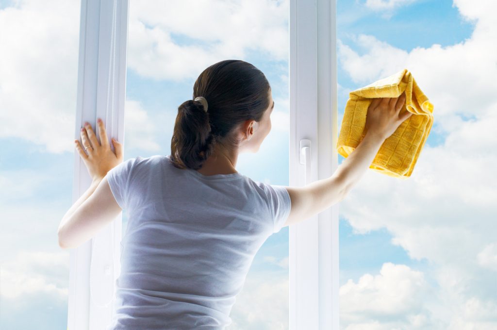 washing home windows